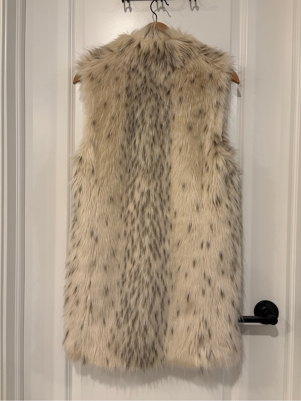 Donna Salyers' Fabulous-Furs Faux Fur Vest Small - Picture 7 of 11